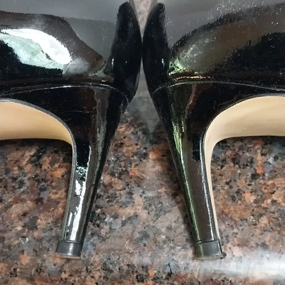 Nine West Black Patent Leather Heels...SIZE 8M